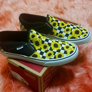 Vans black, white,yellow checkered sunflower 🌻